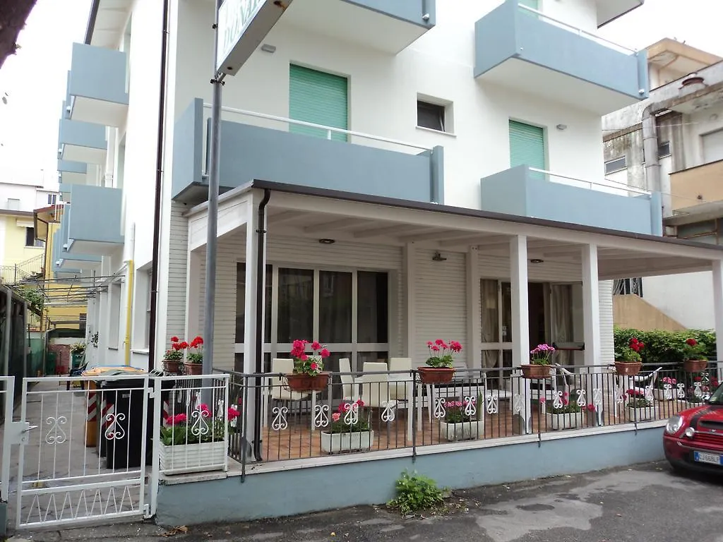 Hotel Villa Donati Viserbella di Rimini 2*,  イタリア