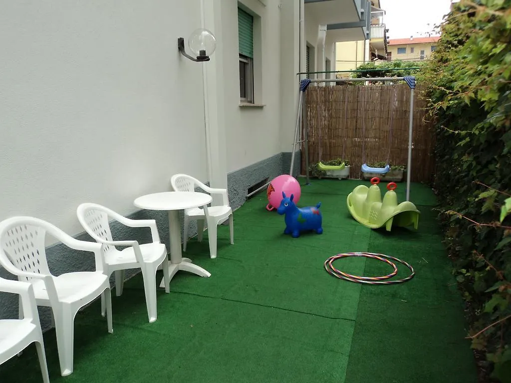 **  Hotel Villa Donati Viserbella di Rimini イタリア