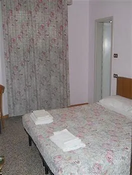 Hotel Villa Donati Viserbella di Rimini イタリア